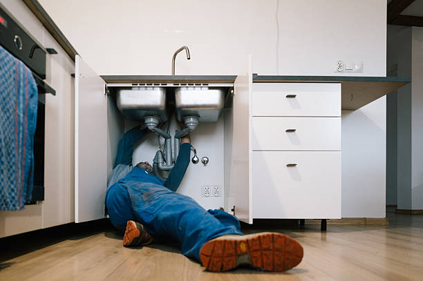Professional Leak Detection technician working in Maupin, OR